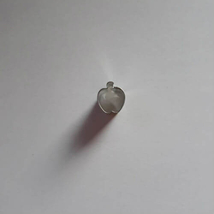 Mini alma linzer közép forma, linzer kiszúró 1,5 cm