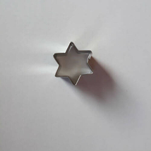 Mini csillag linzer közép forma, linzer kiszúró 1,9 cm