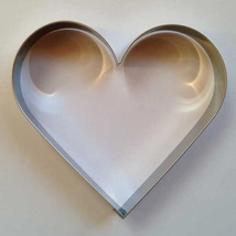 Nagy szív sütikiszúró forma  11,8 x 11 cm