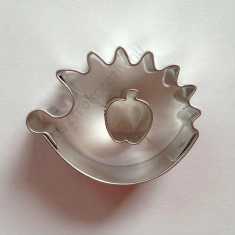 Alma közepű süni linzer kiszúró, sütikiszúró 4,5 cm