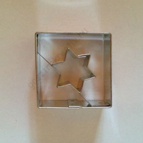 Csillag közepű négyzet linzer kiszúró 3,5 cm