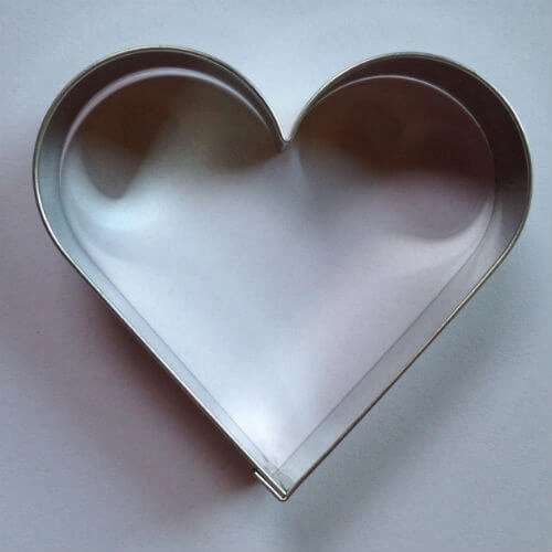 Szív alakú kiszúró forma 8,5 cm